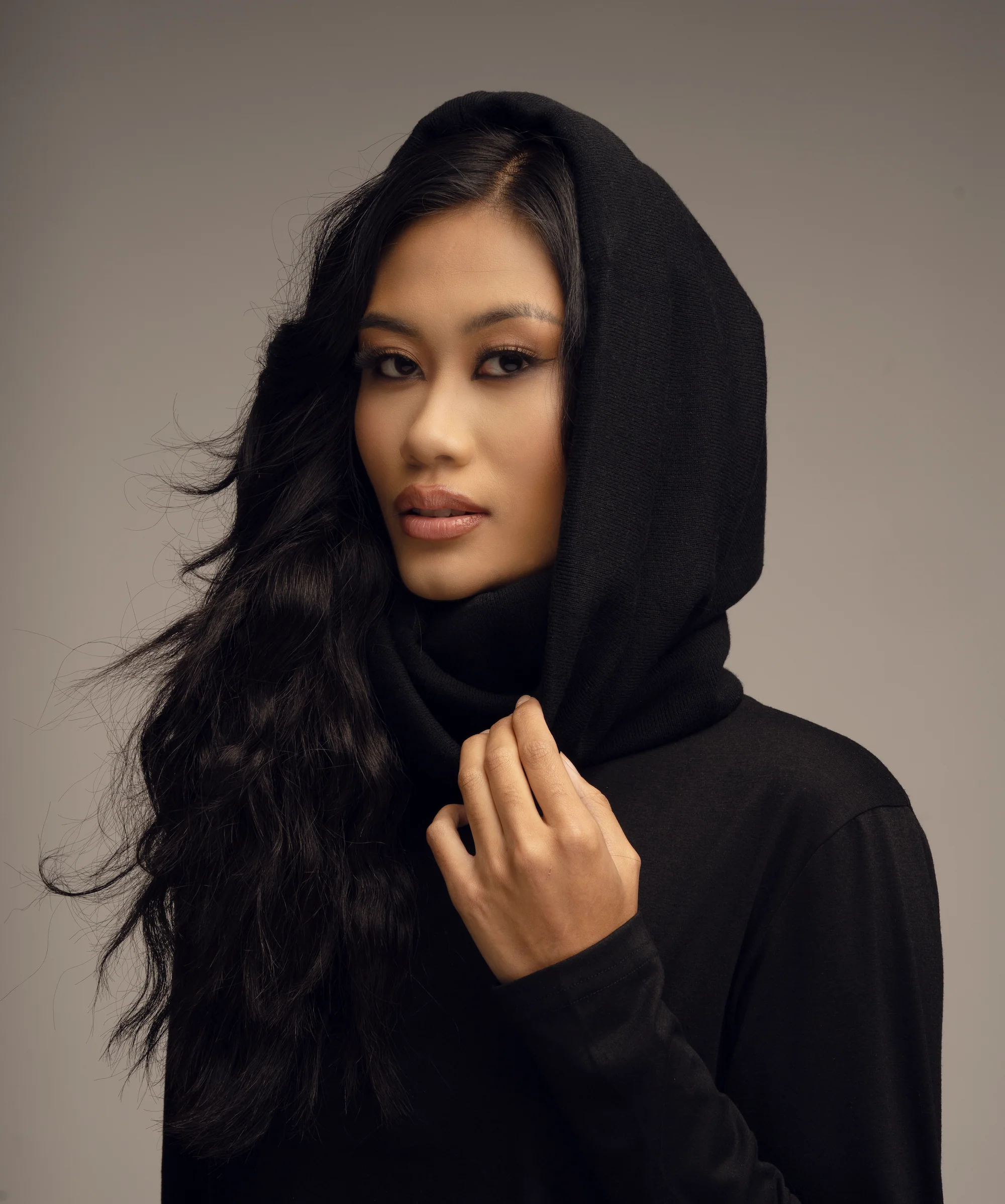 Hairbrella Satin Lined, Waterproof Infinity Rain Scarf Gifting Bundle (Buy 5, Get 1 Free) - Image 2